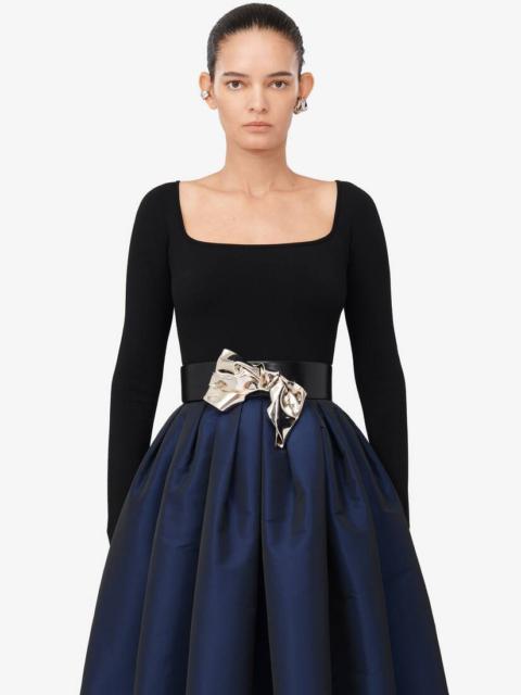 Alexander McQueen Women's Off-the-shoulder Knit Top in Black