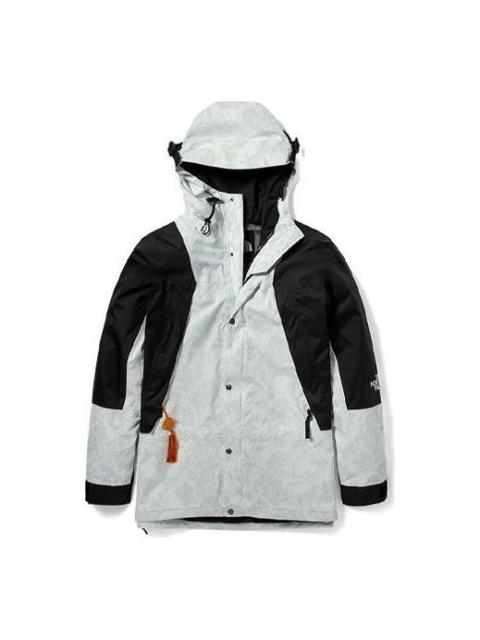 The North Face THE NORTH FACE Mountain Jacket 'White' NF0A4UDJ-0WP
