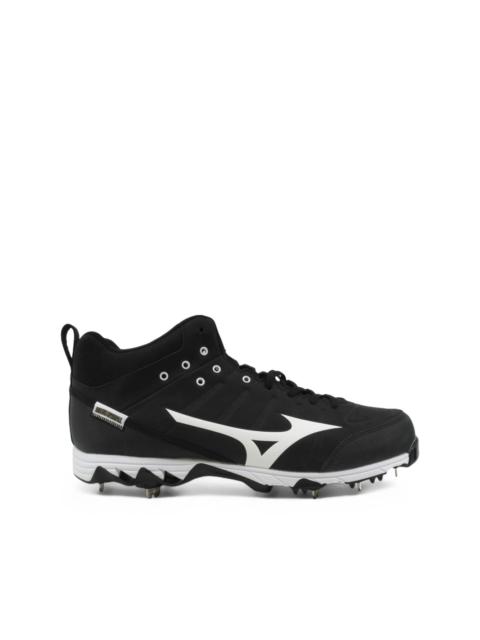Mizuno Ambition 2 금속 Mid Top Baseball 클레트 "블랙 / 화이트"스니커