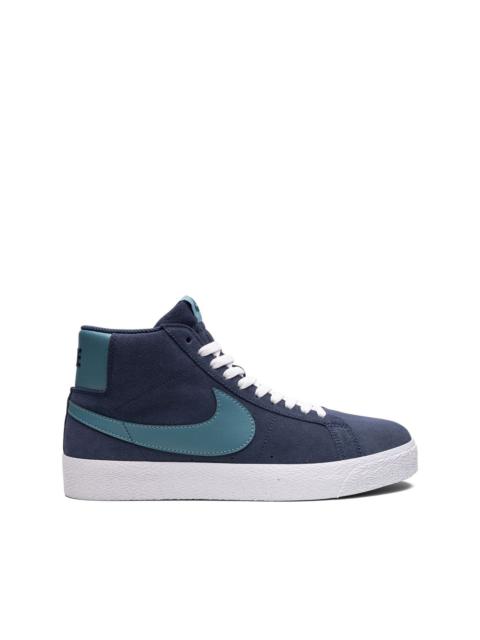 SB Blazer Mid sneakers