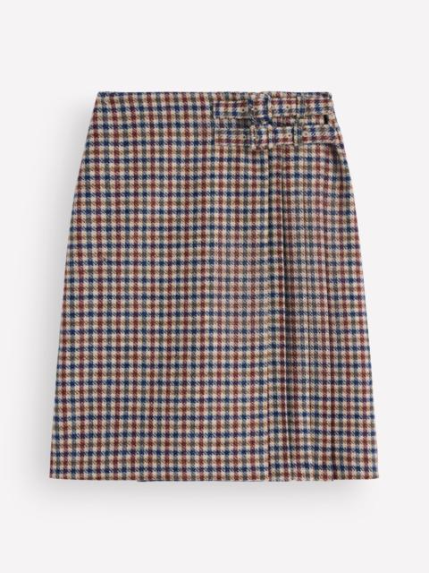 BODEN Vera Double Buckle Kilt-Ivory, Blue, Maroon Check