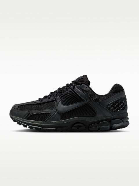 Nike Nike Zoom Vomero 5 SE Men's Shoes with Reflective Accents