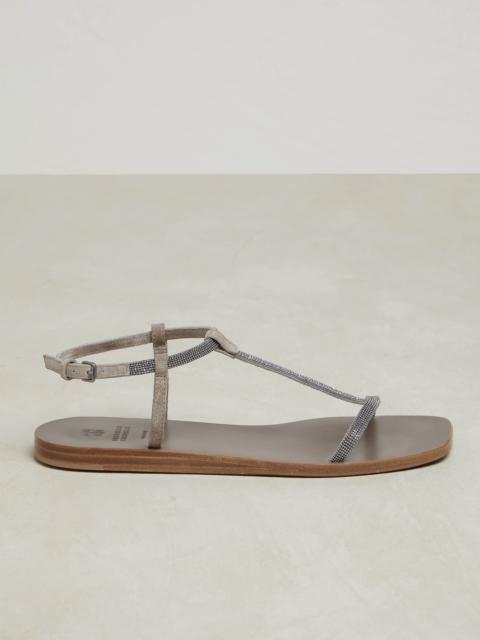 Leather sandals with shiny straps