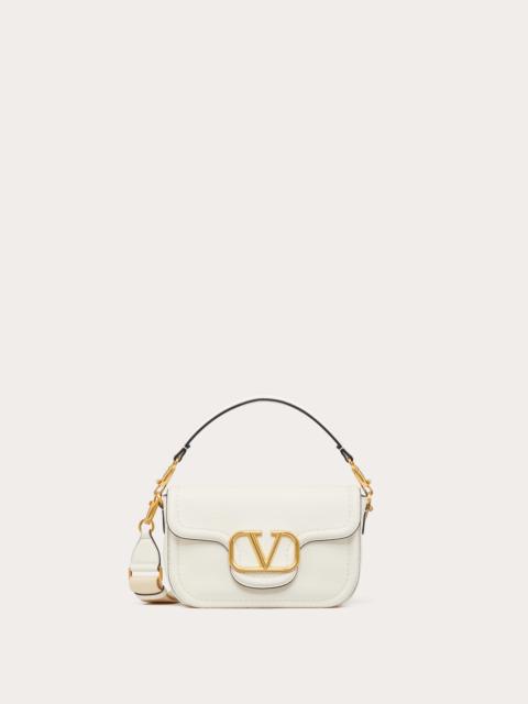 Valentino VALENTINO GARAVANI ALLTIME GRAINY CALFSKIN SHOULDER BAG