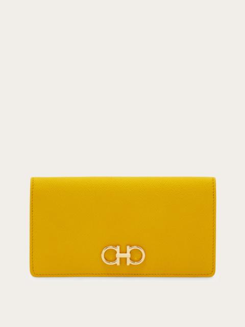 FERRAGAMO Gancini continental wallet
