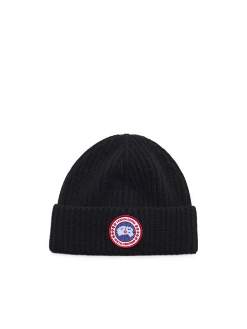 Canada Goose logo-patch ribbed-knit beanie hat