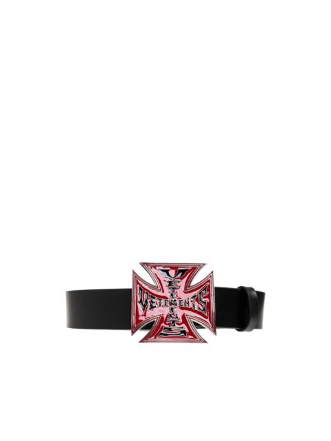 VETEMENTS cross-buckle leather belt