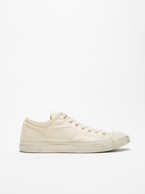 Acne Studios Low top sneakers - Off white/off white