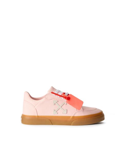 Off-White Vulcanized Low Sneakers