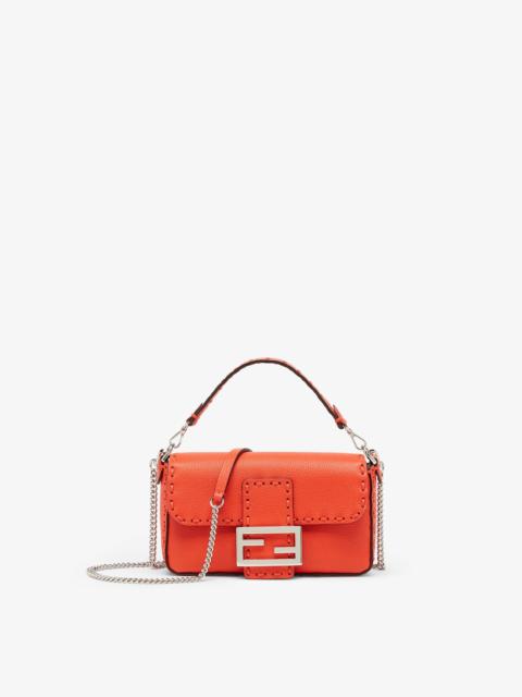 FENDI Baguette Mini