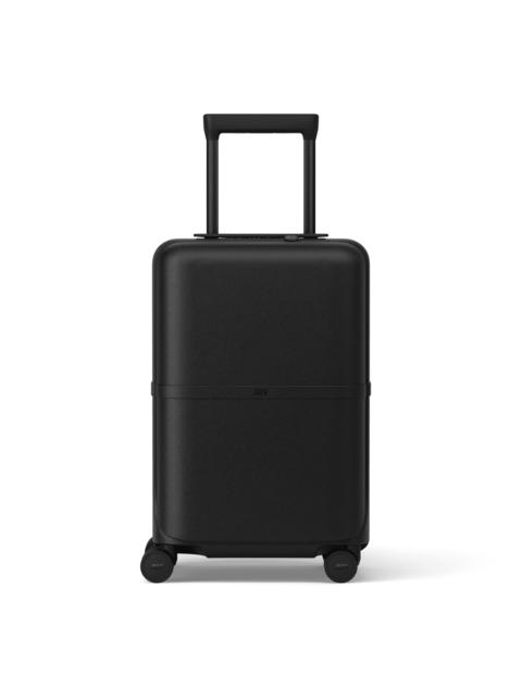 July Capsule Carry On Pro