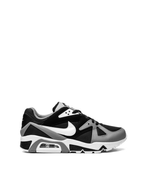 Air Structure Triax "Black/Smoke Grey" sneakers