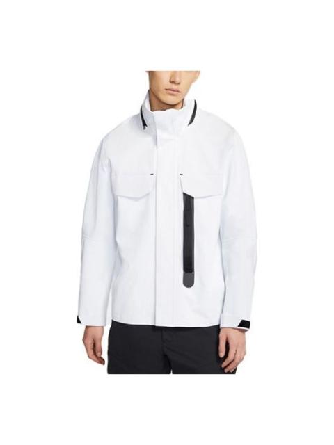 Nike 나이키 Sportswear 기술 팩 대조 스포츠는 남자 백색 CZ9310-100를 위한 재킷을 두배로 했습니다