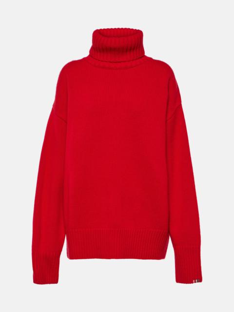 Xtra oversized cashmere turtleneck sweater