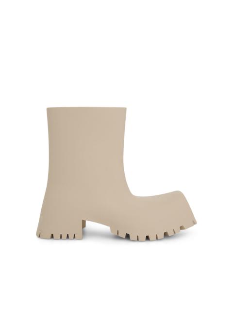 BALENCIAGA Trooper Rubber Low Boot in Beige