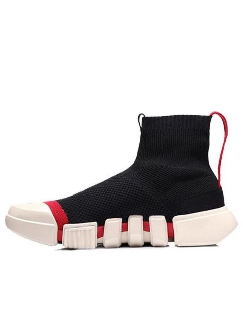 Li-Ning (WMNS) Li-Ning Wade Essence2 'Black Red Creamwhite' ABCM052-3