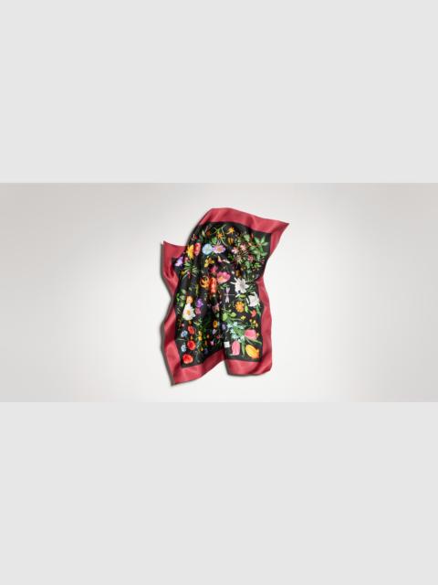 GUCCI Printed silk twill carré