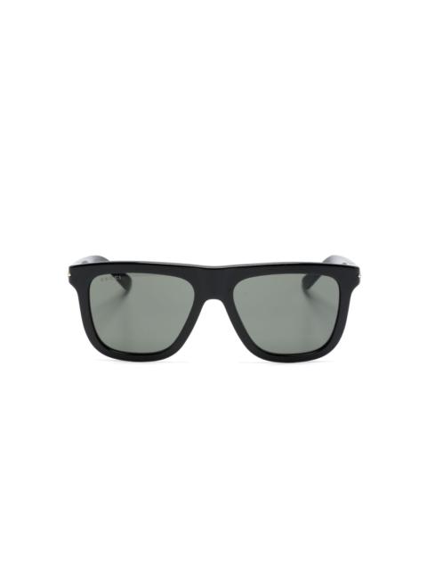 GUCCI logo-plaque wayfarer-frame sunglasses