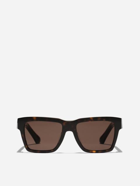 Dolce & Gabbana Mirror logo sunglasses