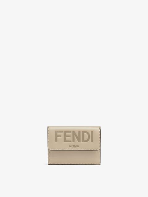 FENDI Compact Fendi Roma tri-fold wallet, with large internal compartment for bills, three concealed card 