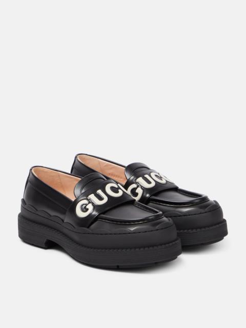 GUCCI Logo leather loafers