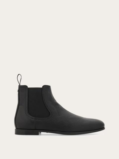 FERRAGAMO Chelsea boot