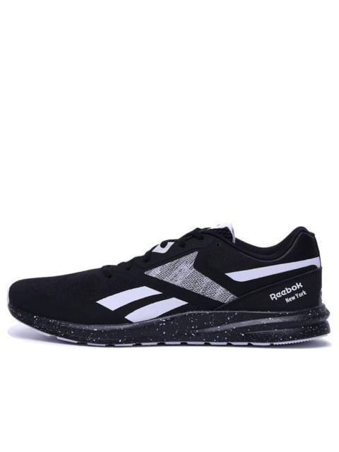 Reebok Reebok runner 'Black White' FW1253