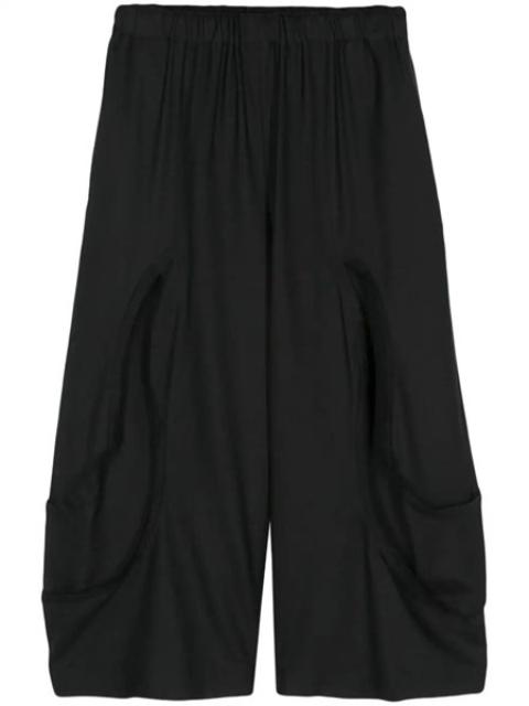 Cropped trousers with stitching detail
