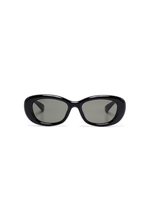 GUCCI oval-frame sunglasses