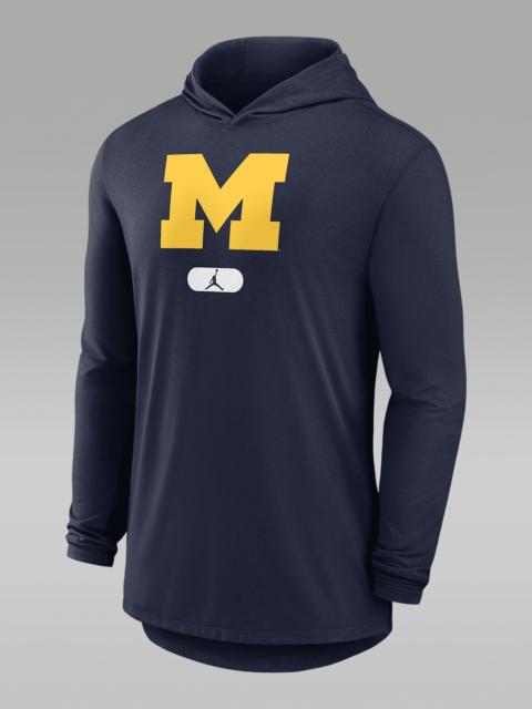 Jordan Michigan Wolverines Men's Jordan Brand Dri-FIT College Long-Sleeve Hooded T-Shirt