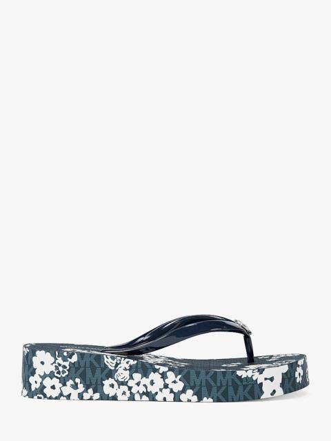 MICHAEL KORS Bedford Printed Signature Logo Flip Flop