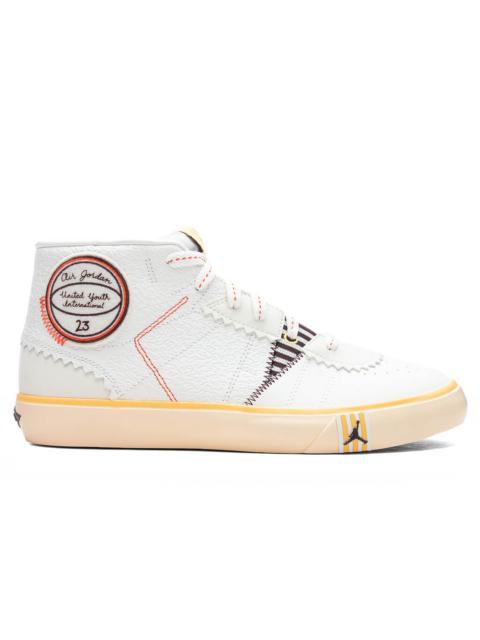 Jordan JORDAN X MAISON CHATEAU ROUGE SERIES MID SP - SAIL/BROWN BASALT/PALE VANILLA