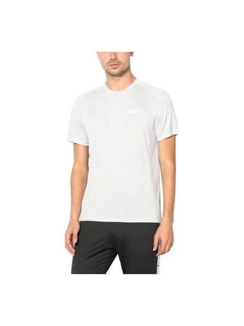 Nike Men's Nike Solid Color Sports Round Neck Pullover Short Sleeve White Gray T-Shirt 834241-100