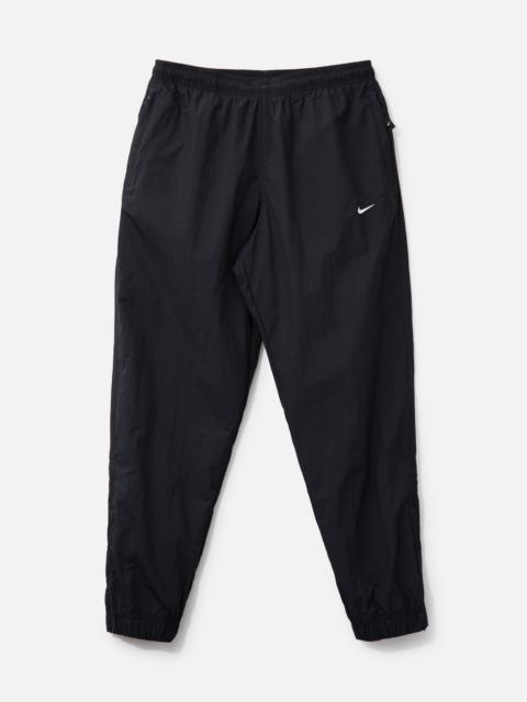 Nike NIKE SPORTSWEAR SOLO SWOOSH TRACK PANTS