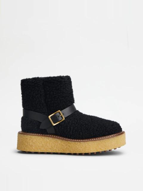 Tod's PLATFORM BOOTS IN WOOL AND LEATHER - BLACK