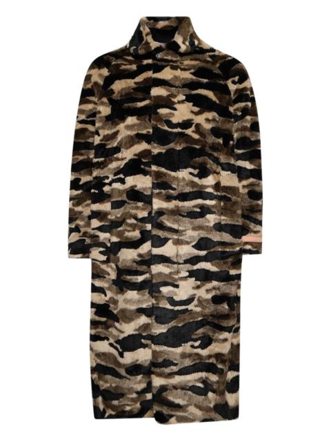 PDF camouflage-pattern coat