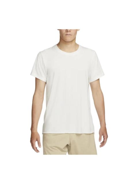 Nike Men's Nike Yoga Dri-FIT Moisture Conduction Quick Dry Solid Color Round Neck Short Sleeve Light Grey