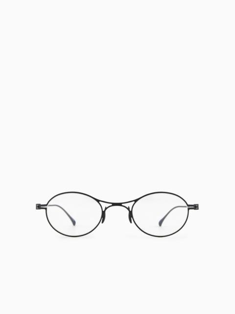 Men’s oval glasses