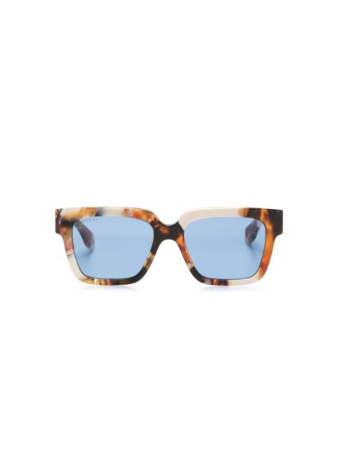 wayfarer-frame sunglasses