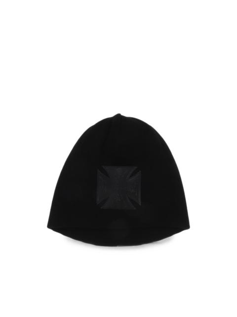 VETEMENTS cross-patch beanie hat
