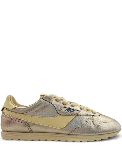 AUTRY Autry Windspin Perforated Logo-detail Sneakers