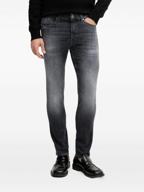 BOSS logo-patch jeans