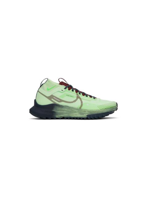 Green Pegasus Trail 4 GORE-TEX Sneakers