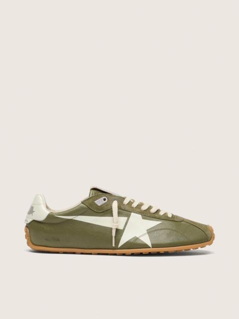 Golden Goose Men’s Marathon Speed in olive-green leather with cream star