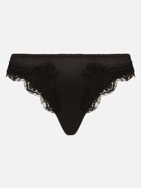 Satin thong with lace