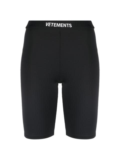 VETEMENTS logo-waistband biker shorts