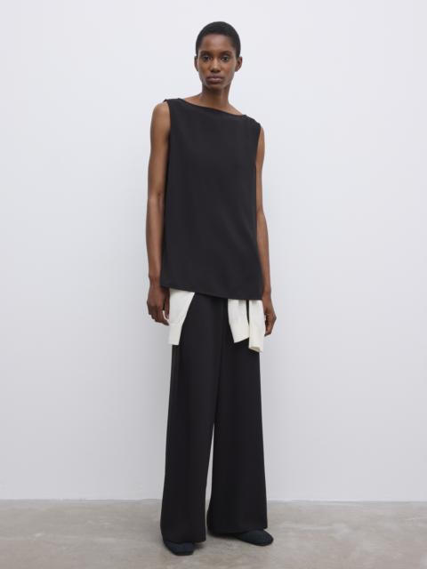 Sleeveless Crepe top