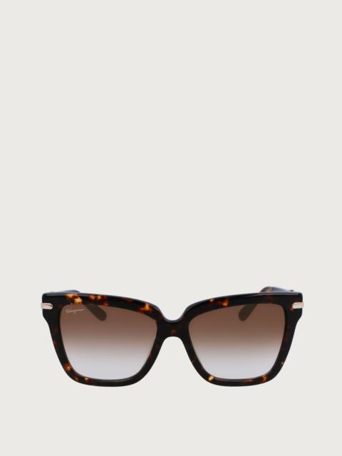 FERRAGAMO Sunglasses