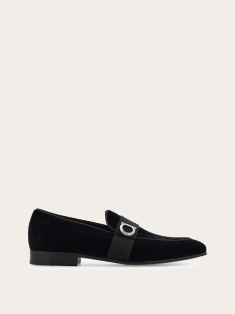 FERRAGAMO Gancini loafer