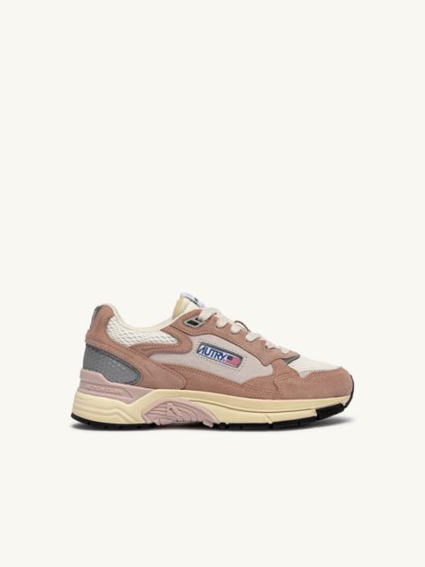 AUTRY HYPERWAY SNEAKERS IN SILK AND WHITE SUEDE AND MESH